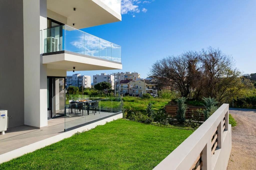 Maison Du Jardin 2-bedroom Private Outdoor Jacuzzi Rhodes City